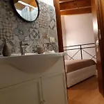 Vakantiehuis La Casetta Nel Claustro