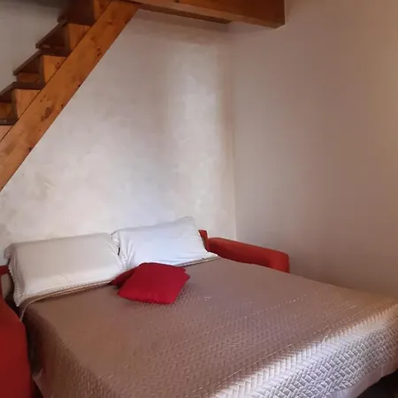 Tatil Evi La Casetta Nel Claustro